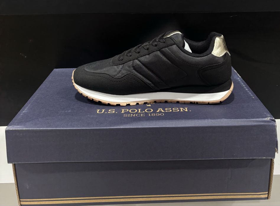 Adidasi U.S Polo Assn noi in cutie