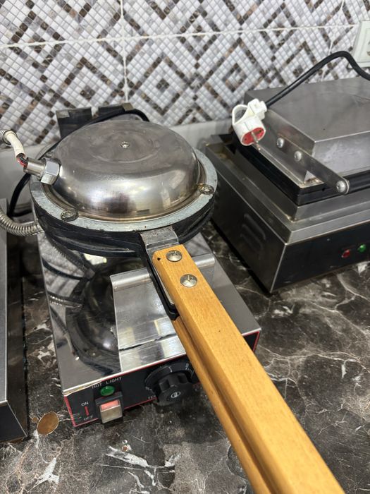 Гонконгский аппарат, Корн-Дог аппарат