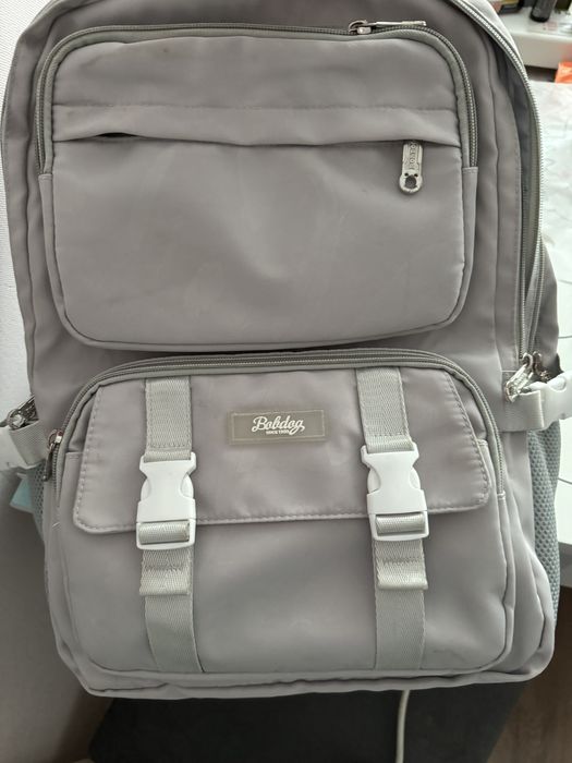 Продам  школьный  рюкзак