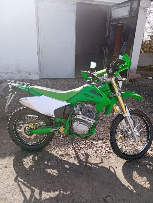 Мотоцикл 250 куб