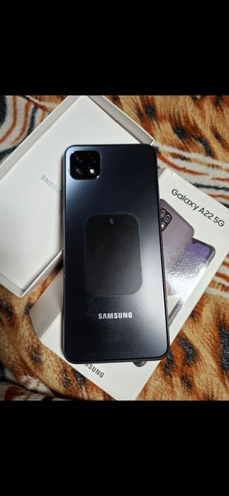 Samsung galaxy A 22 in stare perfecta ( folie si husa magnetica )