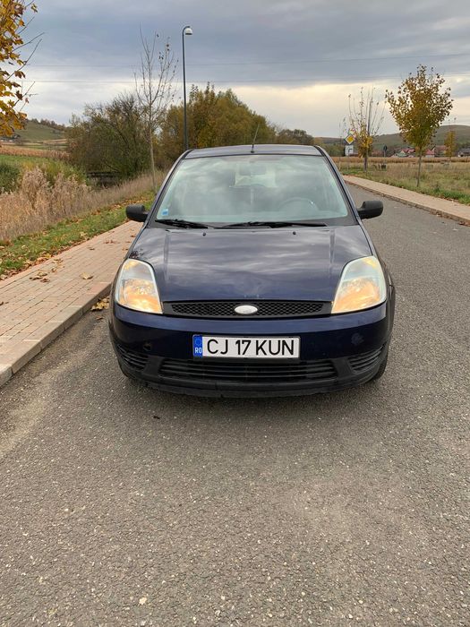 Vând Ford fiesta 2004, euro 4