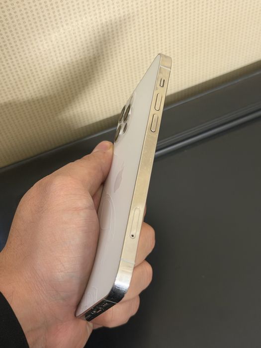 Vand Iphone 12 Pro White 128 gb