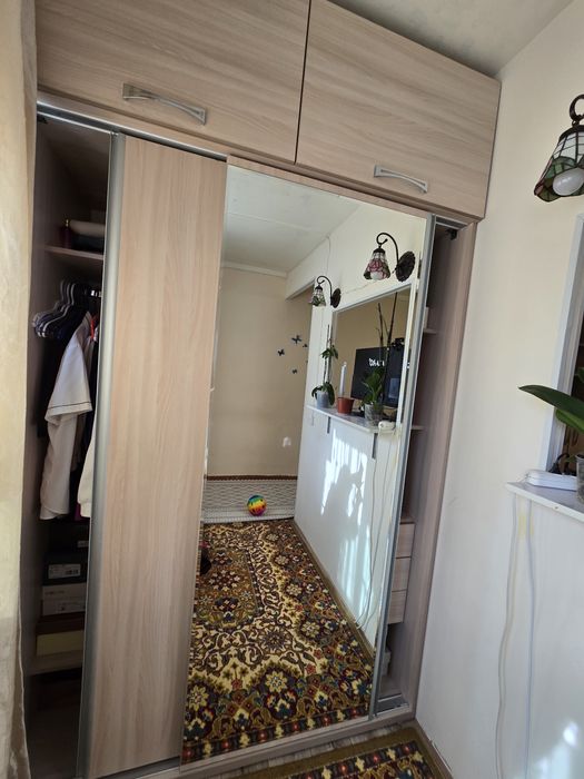 Шкаф для вещей в спальню