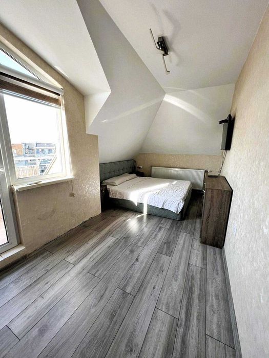 Дава се под наем Тристаен апартамент в Бургас, Лазур - 65 кв.м за 2805 € - Снимка #3