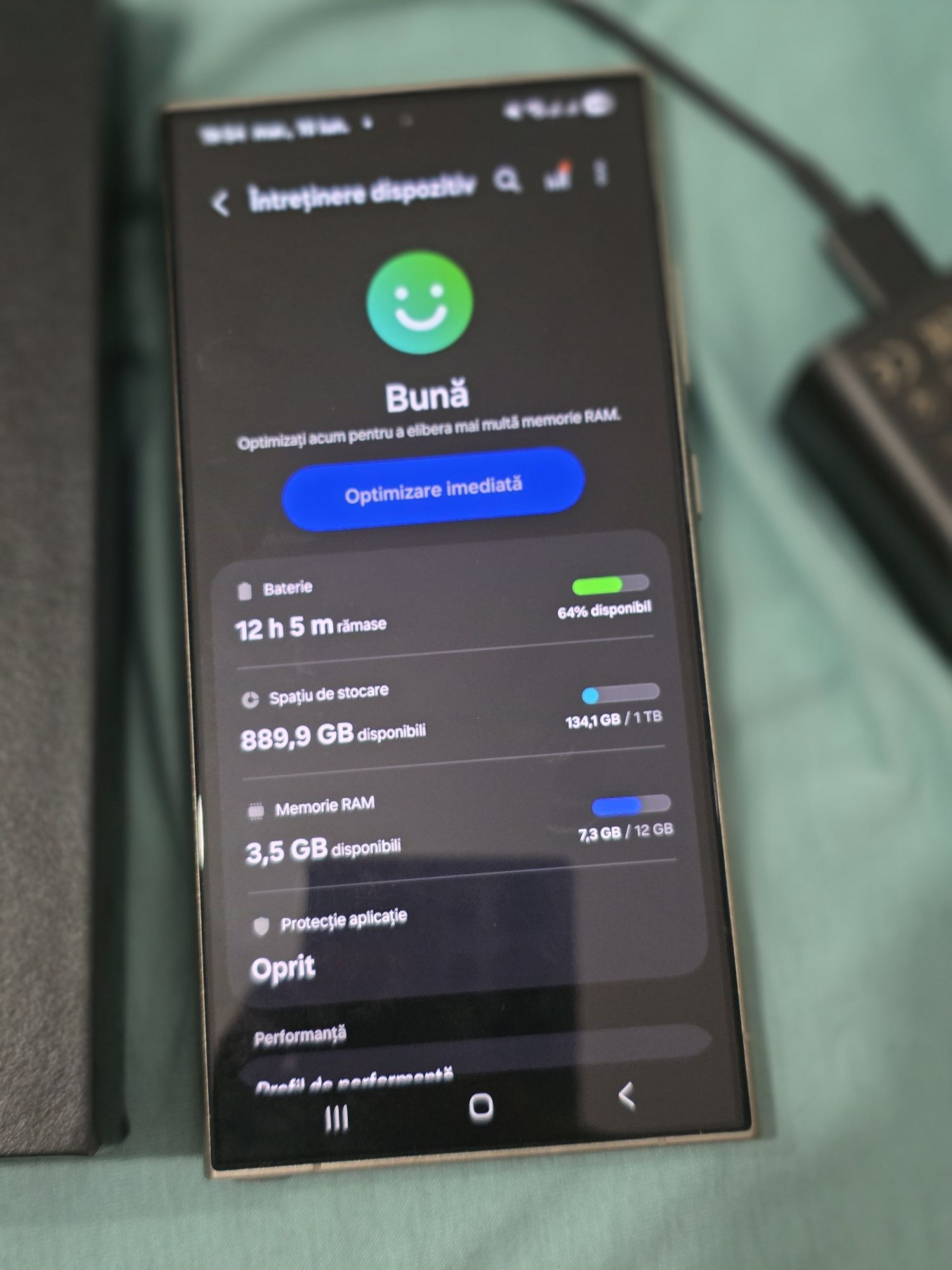 Samsung Galaxy S24 Ultra 1TB + Smartwatch Galaxy Watch 5 Pro  eMag