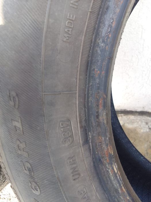 Două cauciucuri iarnă Debica Frigo 195/65 R15