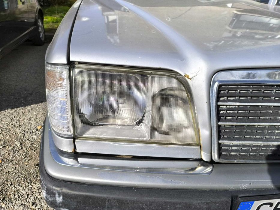 Преден капак мерцедес W124 Facelift