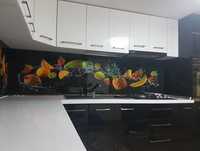 Backsplash Sticl colorata Imprimata Vopsita la bucatarie