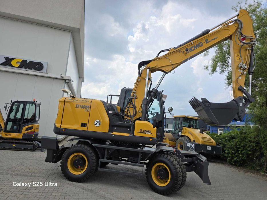 Excavator pe pneuri XCMG,XE160WE ,16,8 tone,cupa 0,7 mc (Nou - Stoc)