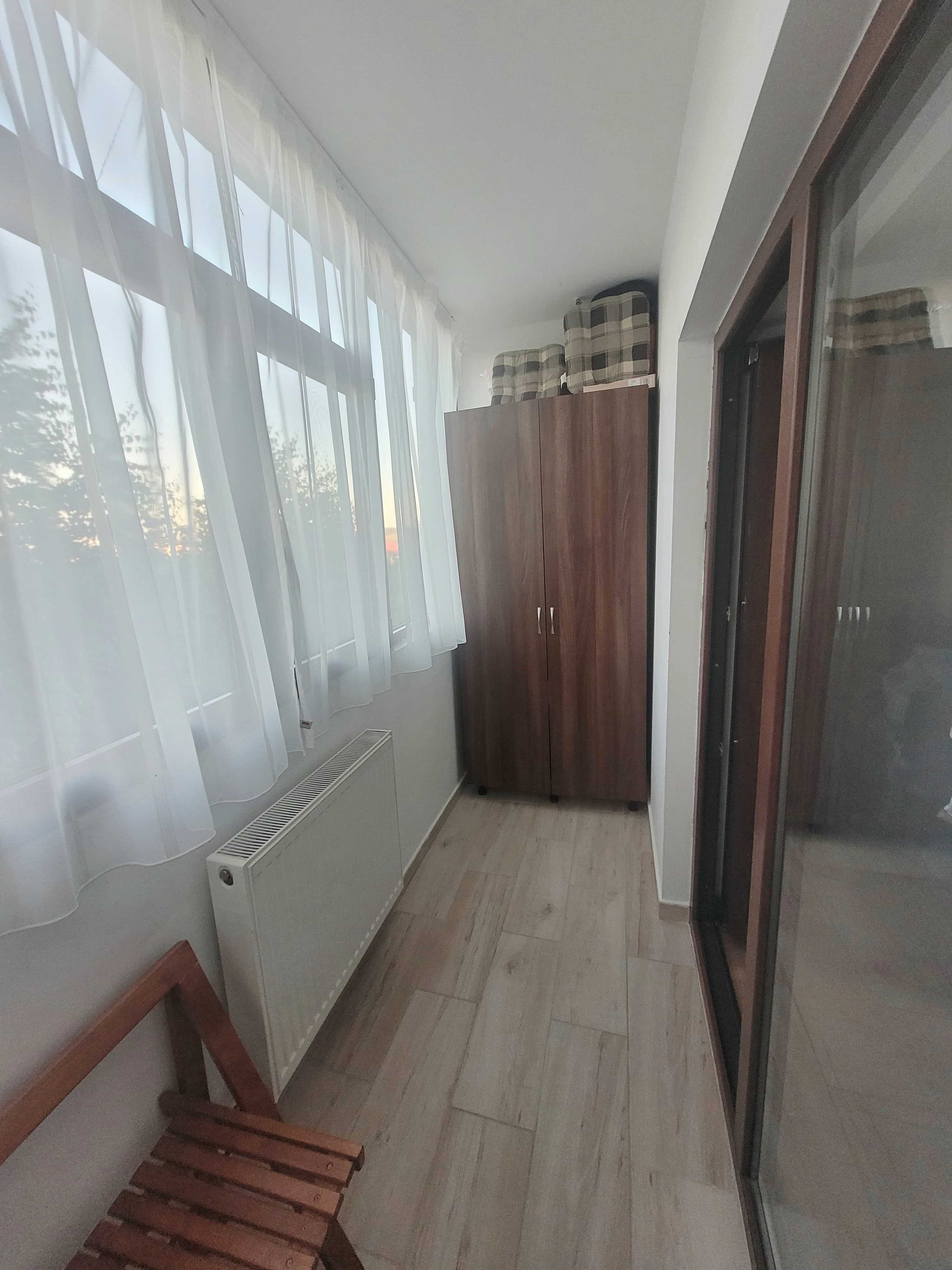 PF vand ap cu 2 camere decomandat, 57mp, loc de parcare intabulat