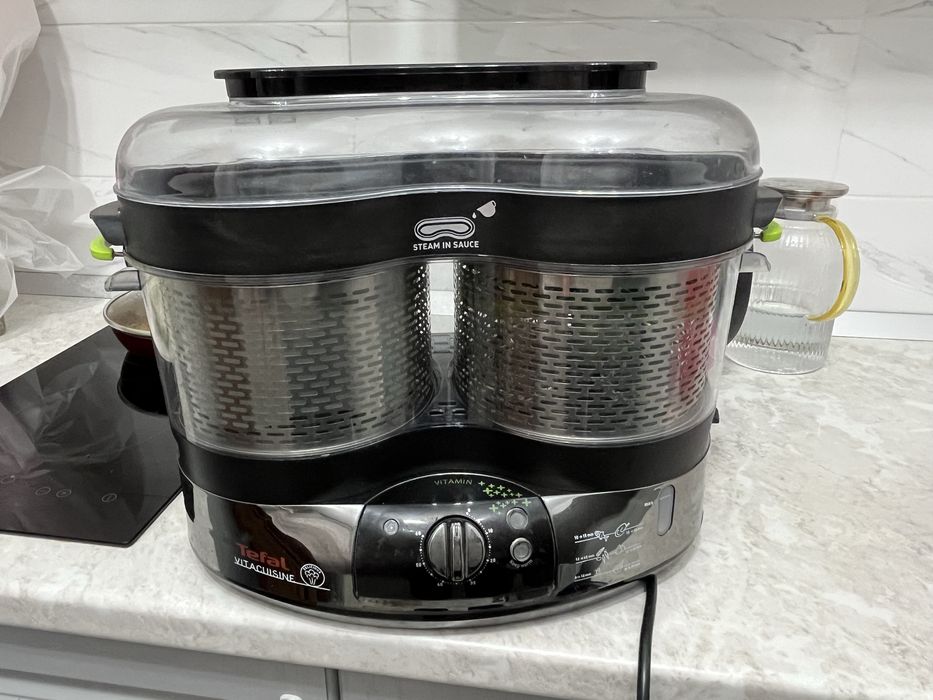 Продам бытовые вещи: сервис, пароварка и соковыжималка