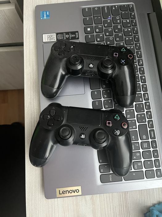 Плейстейшън 4 със 10 игри