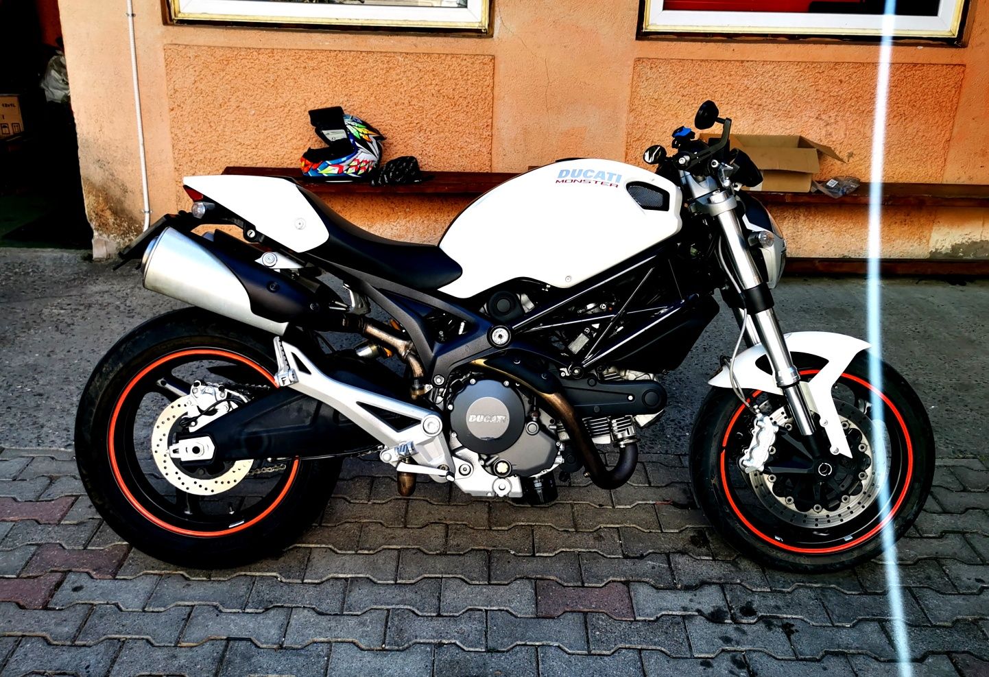 Ducati Monster 696 2009 15000 km