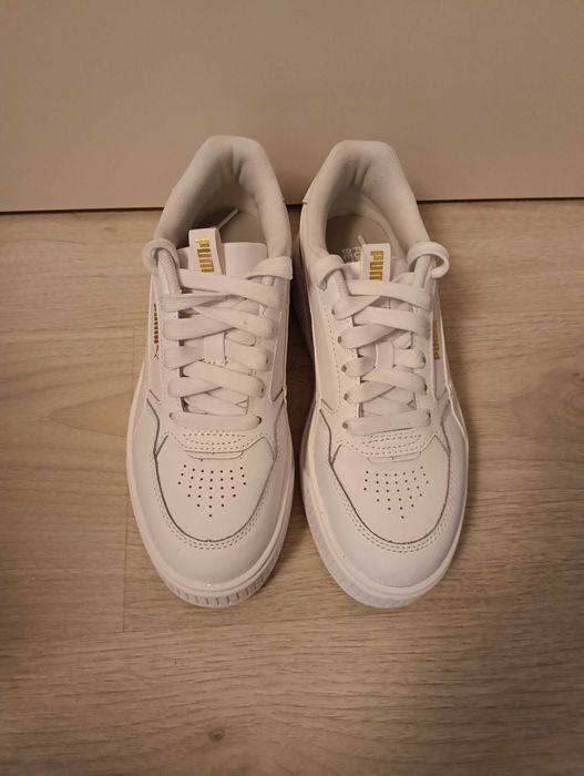 Pantofi sport marca Puma