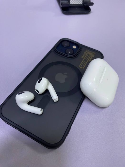 Air Pods 3 / CT24386