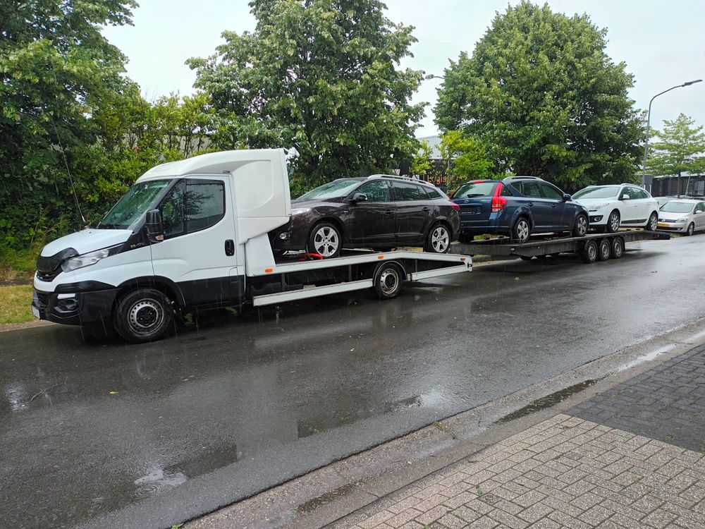 Transport auto pe platforma Germania Belgia Olanda România