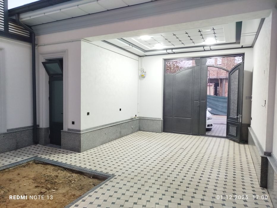 Назарбек 1,85 сот 5 хона