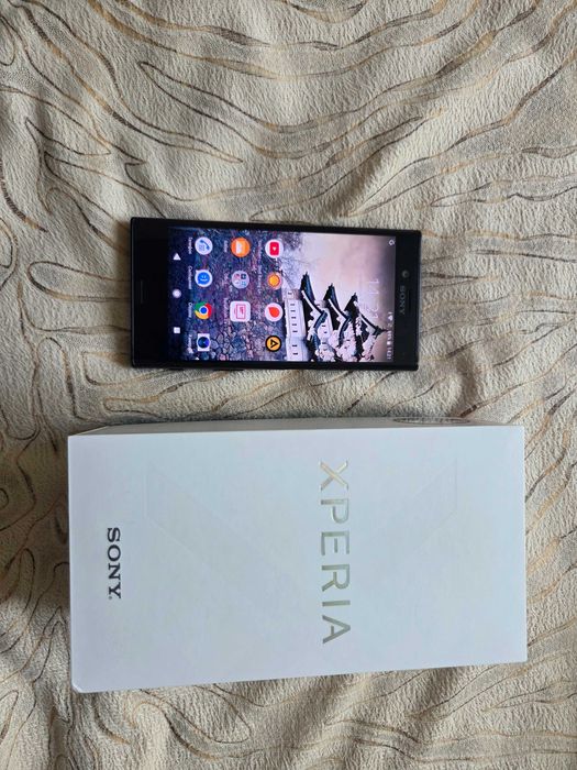 Sony Xperia X Compact