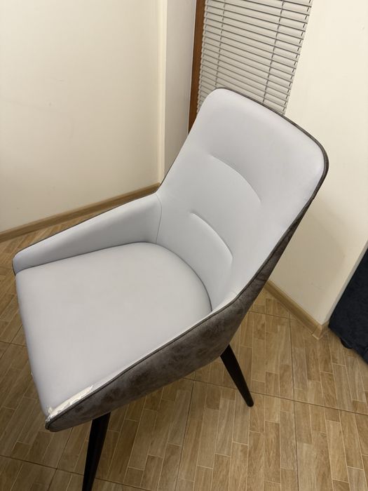 6 броя трапезни столове за претапициране