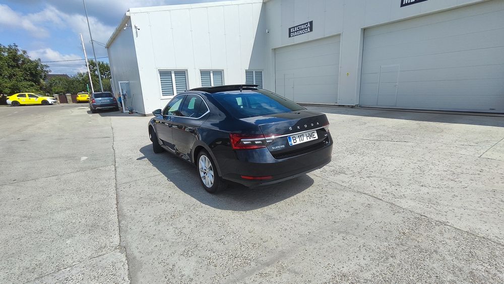 Skoda superb 2.0 4x4 automat 190 cp TVA deductibil