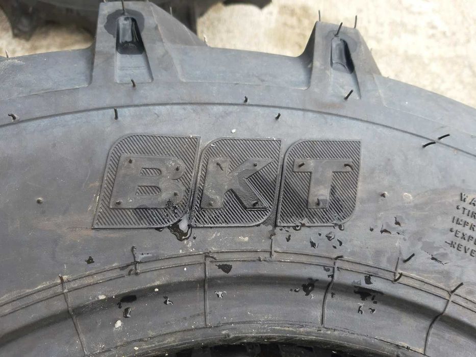 Anvelope noi agricole de tractor fata tractiune 4x4 cu 8PR 7.50-16
