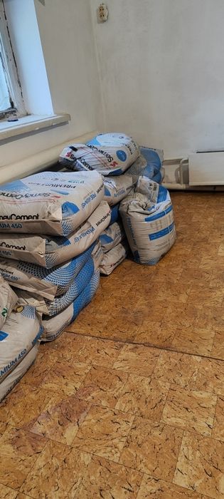 продам цемент Лисаковск