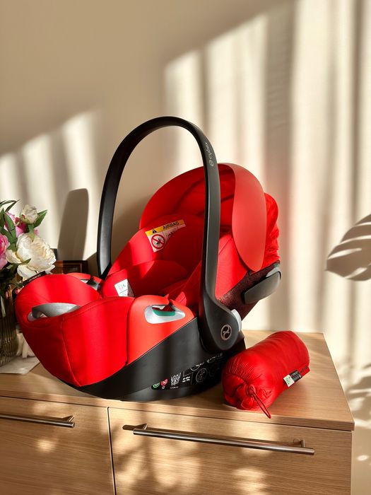 Стол за кола Cybex Cloud.