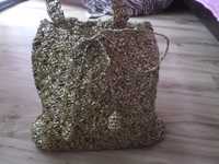 плетена златиста чанта торба