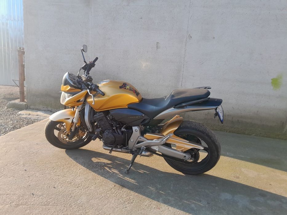 Motor Honda Hornet