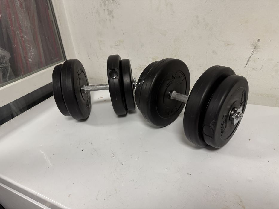 Gantere reglabile noi 17 kg+17 kg=34 kg pret 250 lei