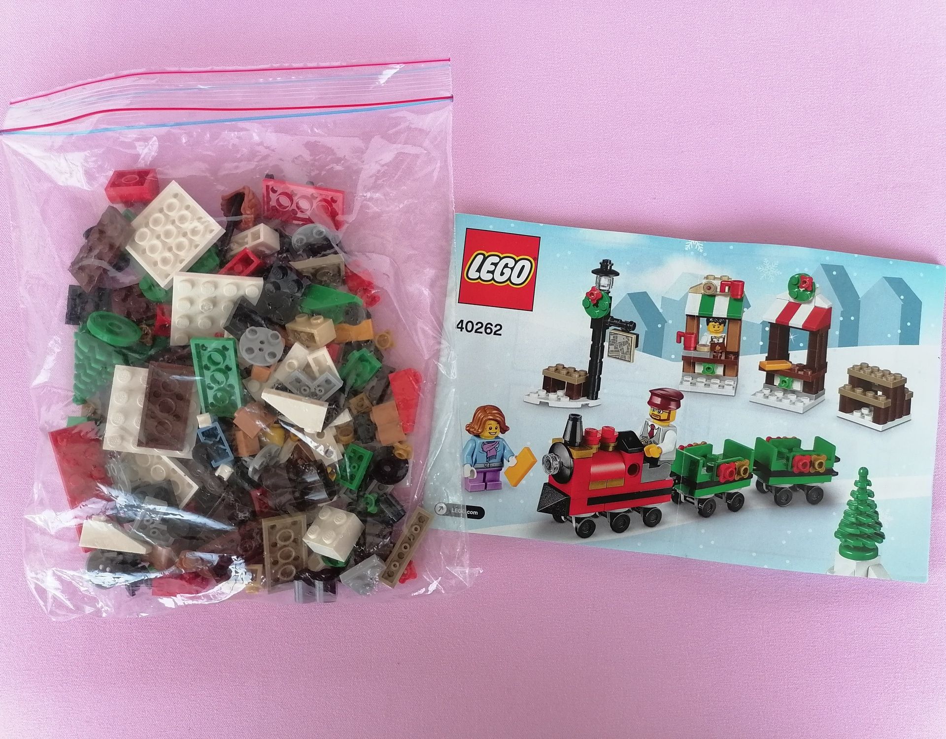 Lego 40262 - Коледно пътуване с влак