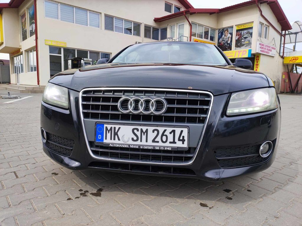 Vând Audi A5 1.8 benzina 2011