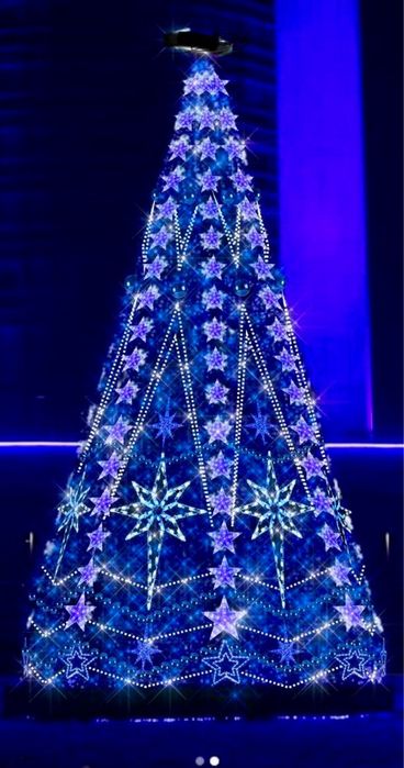 Новогодняя ёлка снежная корона