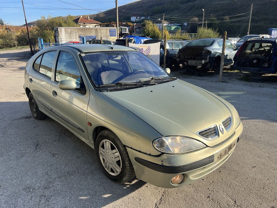 Рено меган 1.6 бензин 2001 г