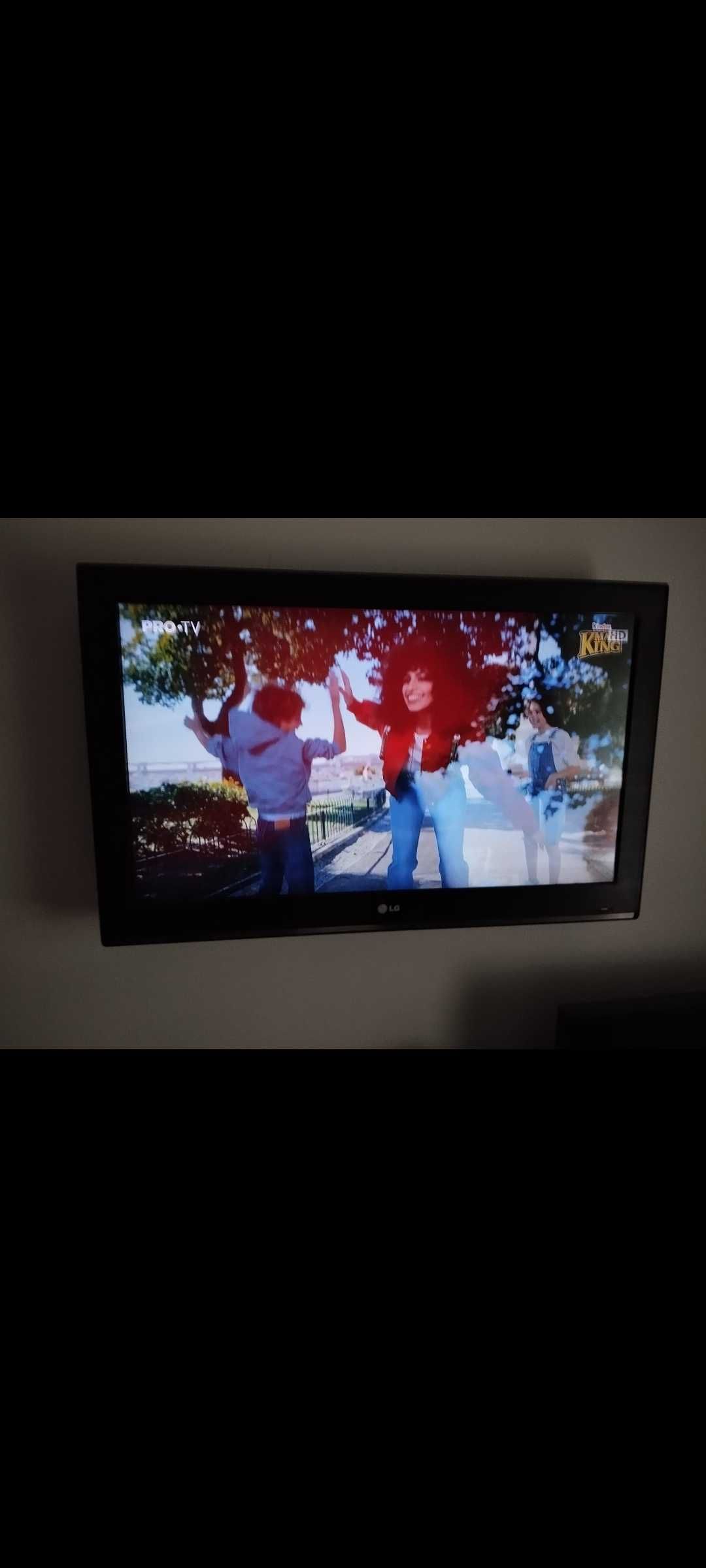 Vand tv LG,LCD diag.80cm