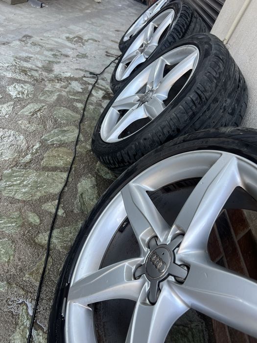 Jante audi r18 originale.