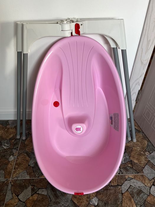 Корито за къпане със стойка и вграден термометър ОК Baby