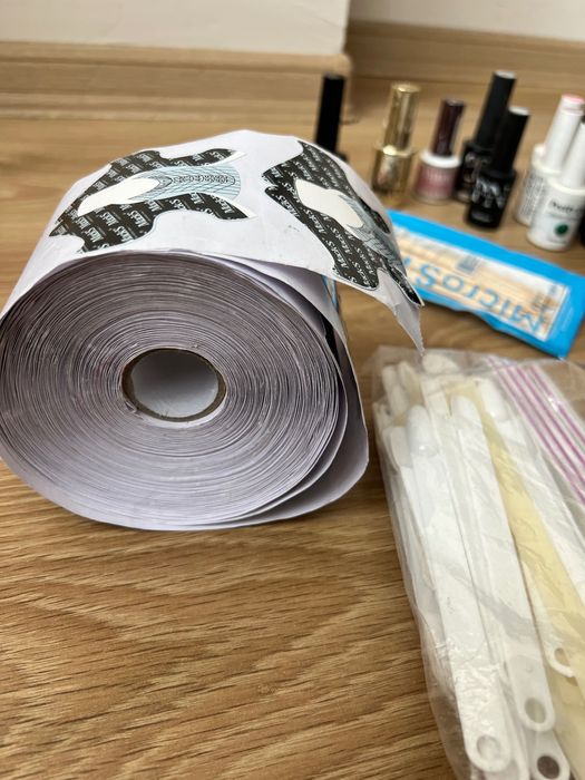 33броя. лакове nailover +форми пили и мостри подарък