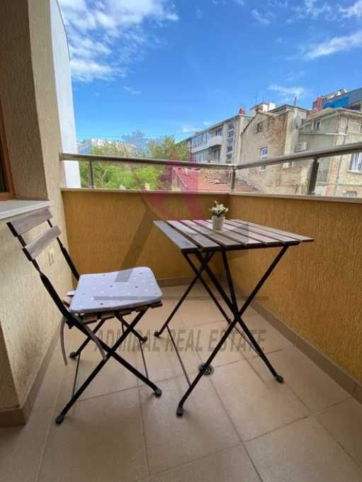 Дава се под наем Двустаен апартамент в Варна, Гръцка махала - 60 кв.м за 550 € - Снимка #4