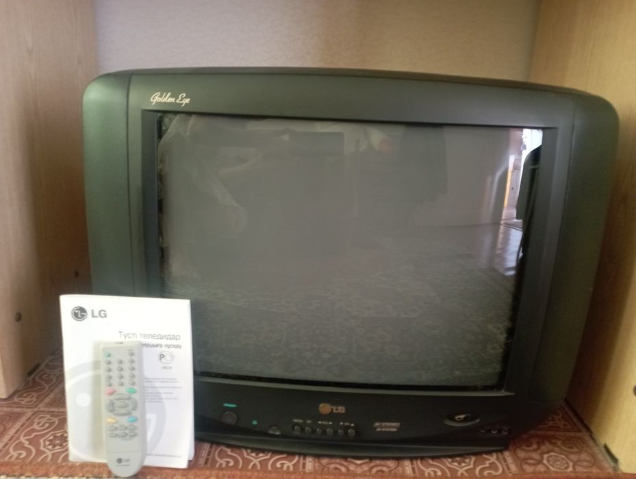 Телевизор LG отличное состояние