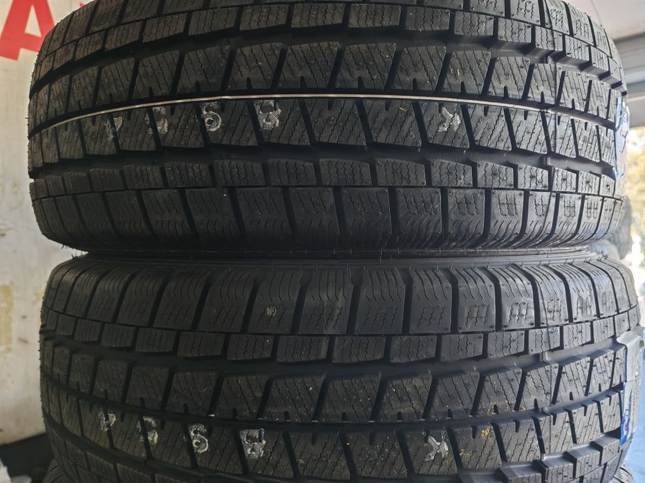 2 Anvelope iarna Noi  225.65.16 C Falken