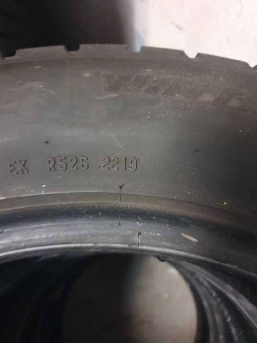 Гуми 235/55/17 дот19