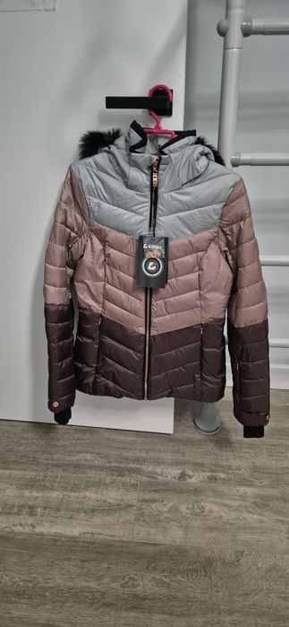 Куртка зимняя женская новая размер 42 killtec  Германия