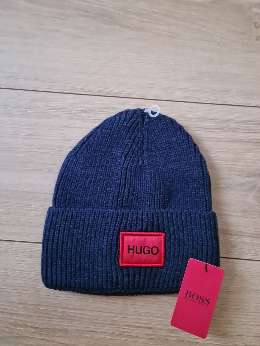 Căciuli unisex diverse branduri
