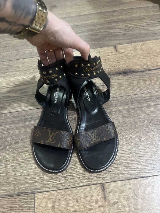 Sandale piele purtate o singura data