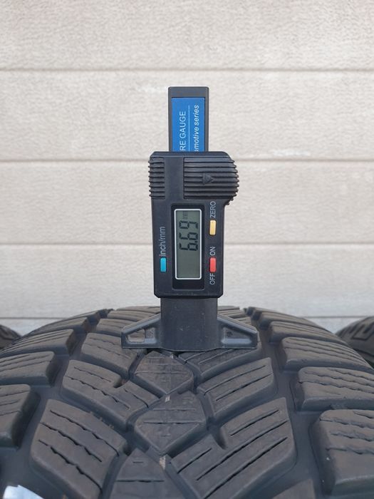 Зимни гуми 4 броя FULDA KristallControlSuv 215 60 R17 дот 4417