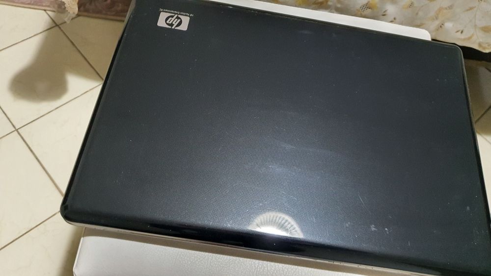 Лаптоп HP dv7