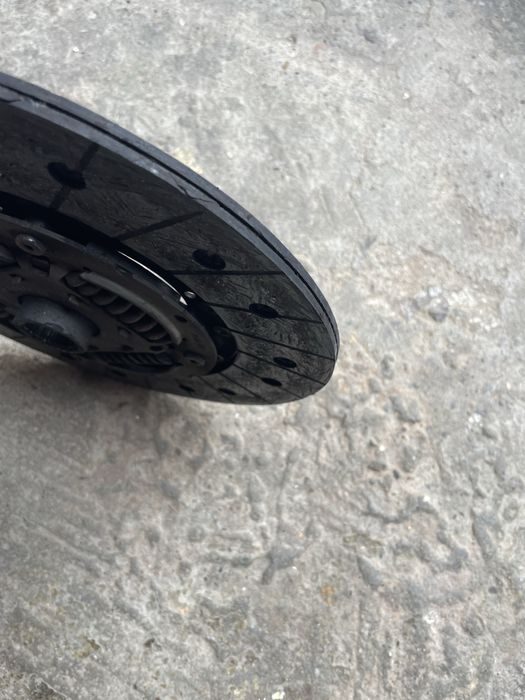 Ambreaj 2.0 tdi A4 b7