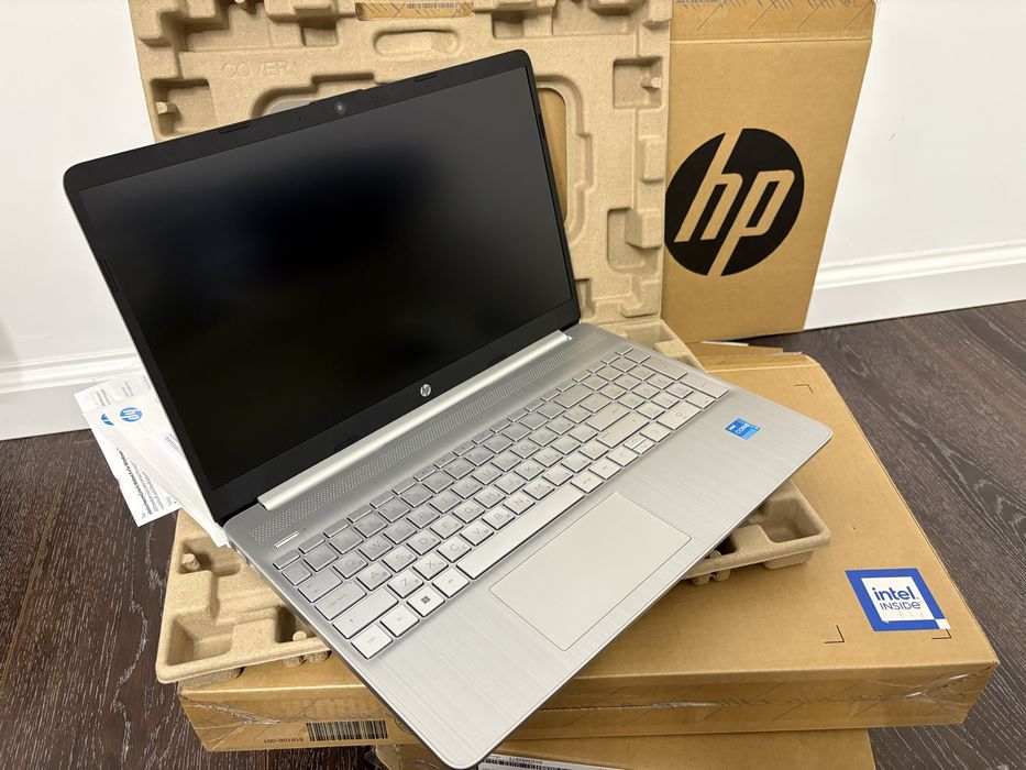 Vând Laptop HP Nou i3 gen 11 15s-fq2052ur 15,6”